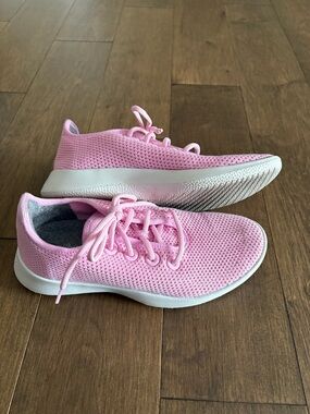 Allbirds Women's Pink Knit Lace-Up Sneakers